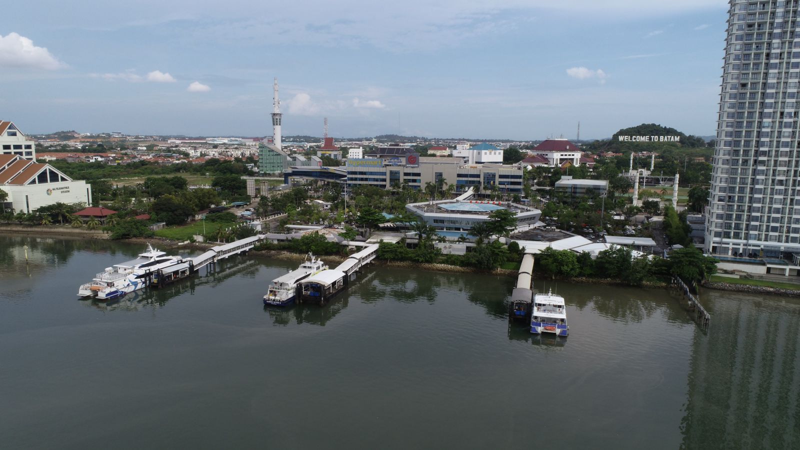 BP Batam resmi berlakukan tarif baru pelayanan bongkar muat peti kemas. (Foto: BP Batam)