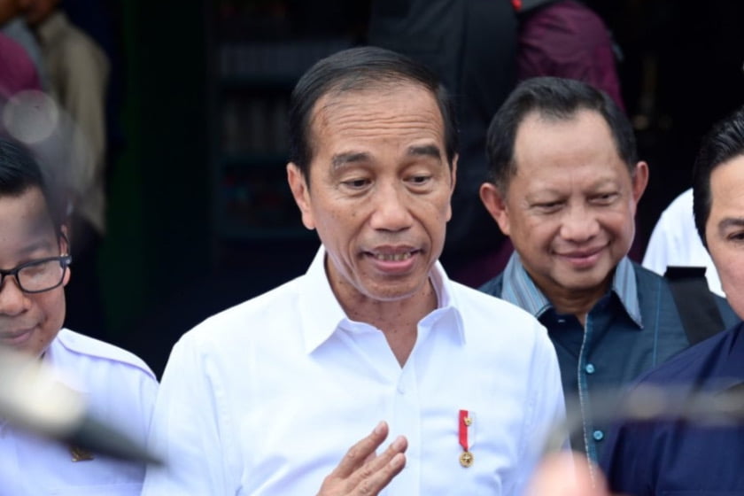 Presiden Joko Widodo saat melakukan peninjauan ke Pasar Senggol Dumai pada Sabtu, 1 Juni 2024 (Foto: BPMI Setpres/Muchlis Jr)