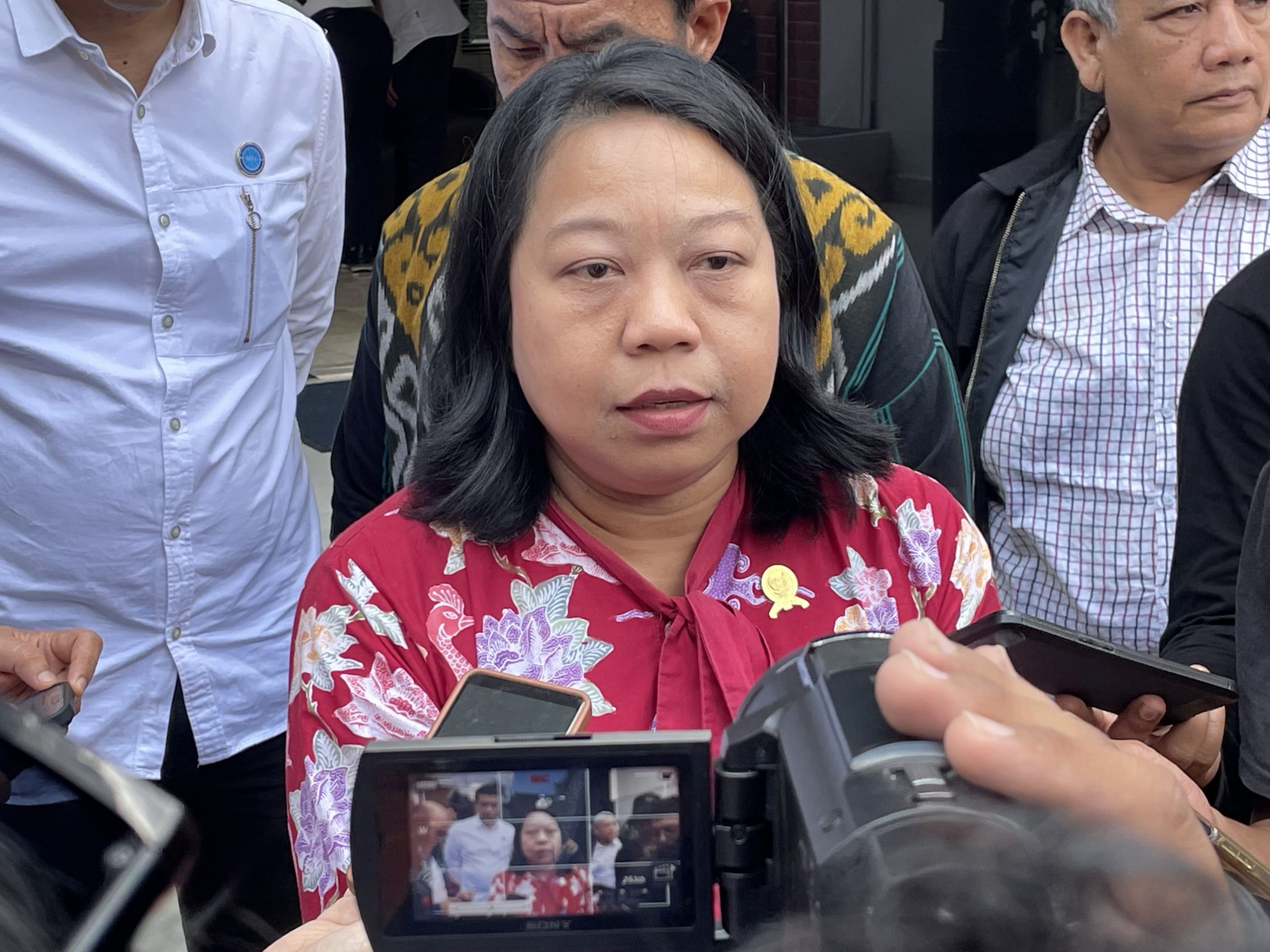 Anggota KPPU, Eugenia Mardanugraha (Meutiaranews)