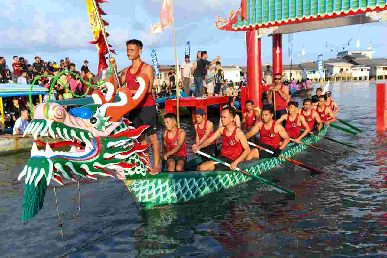 Perhelatan perahu naga di Kota Tanjungpinang, Provinsi Kepulauan Riau (Dok Pemprov Kepri)