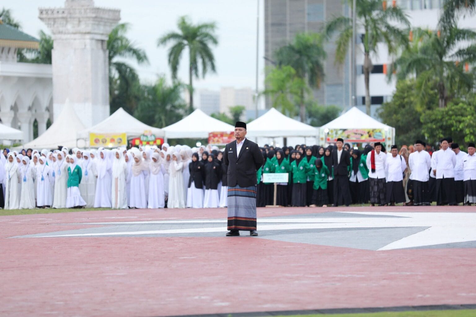 Peringatan Hari Santri Tingkat Kota Batam Tahun 2025 di Dataran Engku Putri, Rabu (22/10/2025). (Foto: Diskominfo Batam)