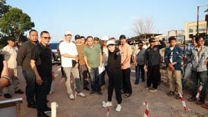 Pantau Langsung Proyek Jalan dan Drainase, Li Claudia Pastikan Pengerjaan Berjalan Optimal