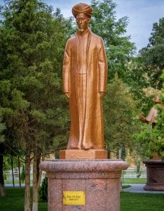Raja Ali Haji di Taman Magtymgyly Pyragy, di Antara Pahlawan Literatur, Penyair dan Pemikir Dunia