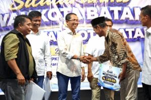Program Kerakyatan Amsakar-Li Claudia Tuai Apresiasi Masyarakat Batam